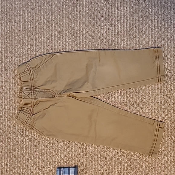 Carters Outfit - Picture 6 of 8